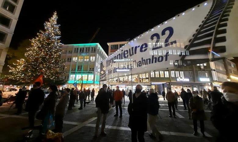Foto: Elke Thieme Bild von der letzten 'analogen' Montagsdemo in 2020