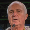 Hans-Jörg Jäkel bei seiner Rede während der 586. Montagsdemo am 08.11.2021